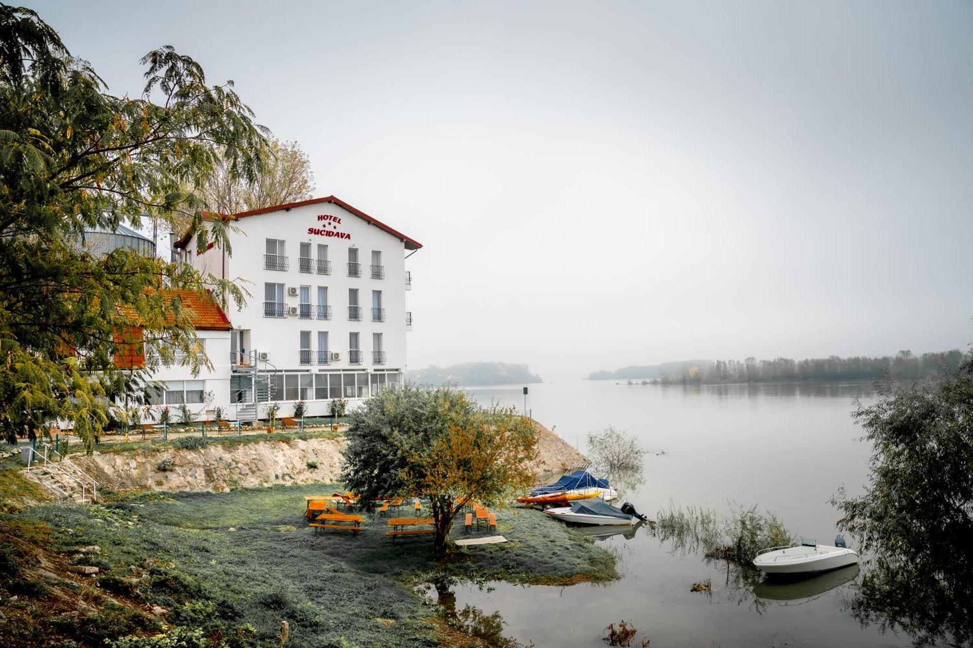 Hotel Sucidava Corabia Exterior foto